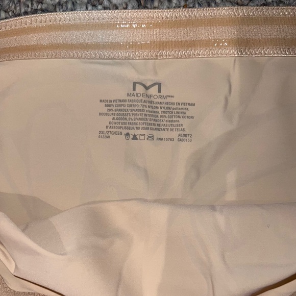 Hi-waist sculpting thigh slimmers - Picture 4 of 6